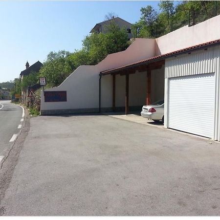 Apartmani Cempres Senj Senj  Bagian luar foto